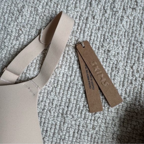 SKIMS | Fits Everyday Push Up Demi Bra - Sand New with Tags 44C - Picture 8 of 10